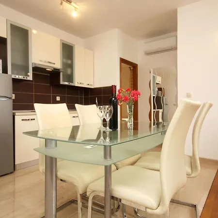 Appartement By The Sea Orebic, Peljesac - 9452 *